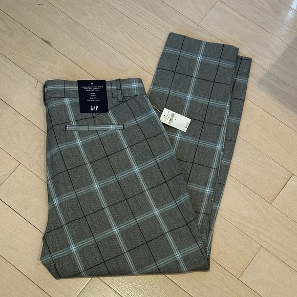 NWT GAP  Light Blue Plaid Cropped Pants - Picture 1 of 5